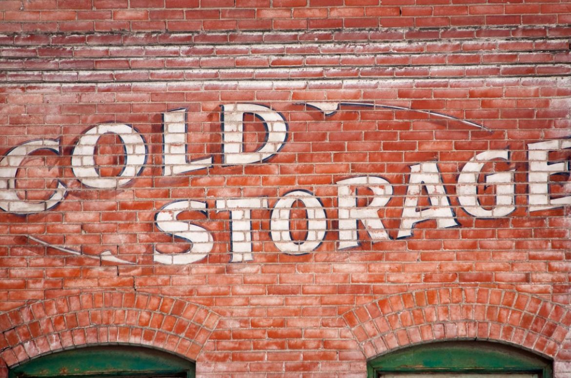 Cold storage warehouse